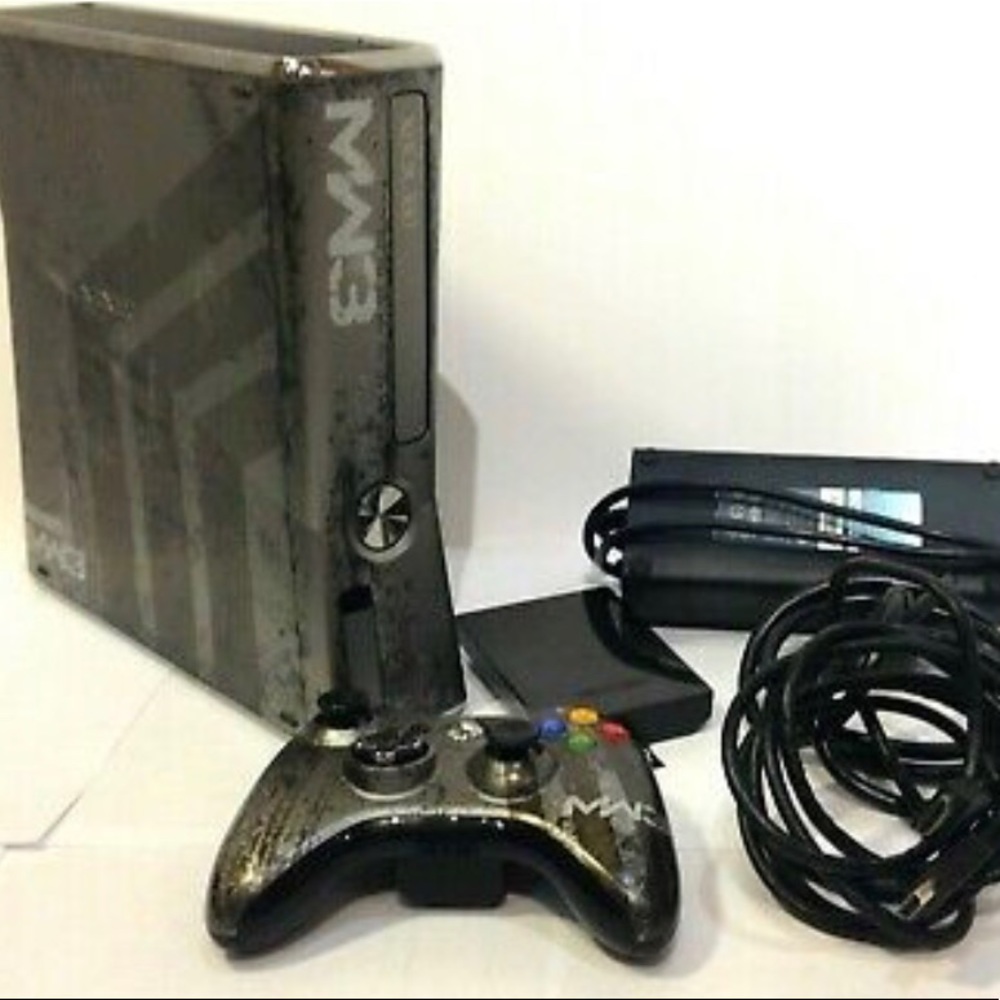 Xbox 360 Modern warfare 3 edition